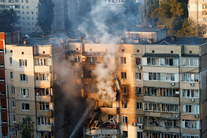 UKRAINE-CRISIS/ATTACK-KYIV