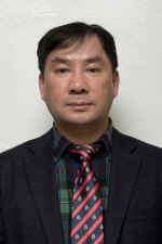 진현탁사진