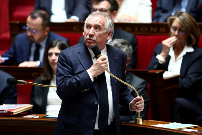 FRANCE-POLITICS/