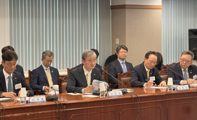이찬진