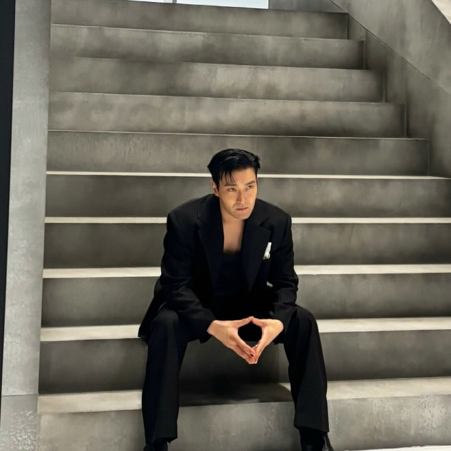 siwonchoi_post_2025_ 7_ 4__오후 5_21_163669154095656904127