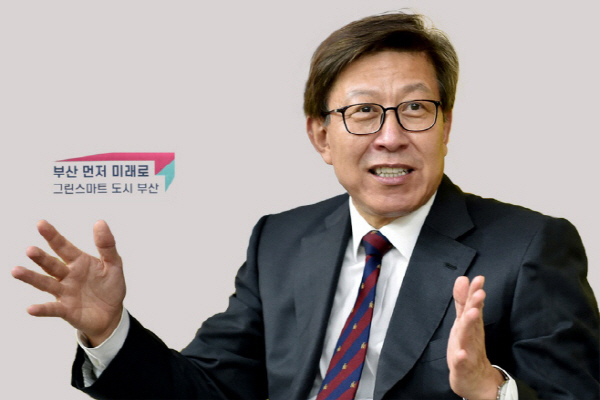 박형준 부산시장 민주당 내란특위 “부화수행