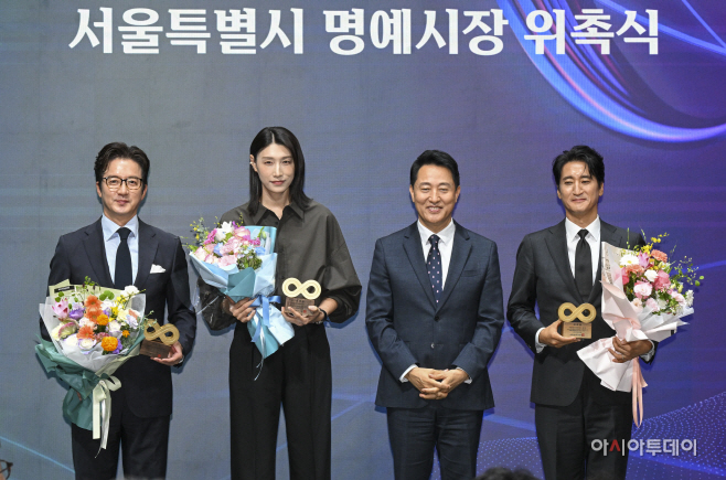 [포토] 서울시, 신현준-정준호-김연경 명예시장 취촉