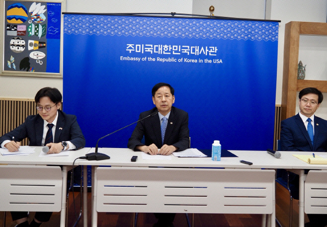 구윤철 부총리 김정관 장관 여한구 본부장