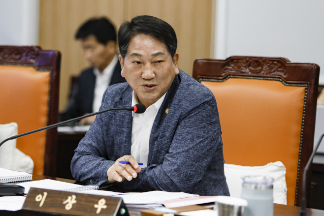 예산군의회, 지방보조금 표지판 설치 조례안 원안 가결