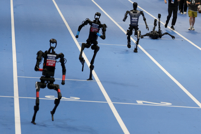 CHINA-ROBOTS/GAMES <YONHAP NO-6329> (REUTERS)