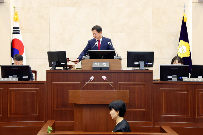 3. 20250917 제267회 밀양시의회 임시회 제2차 본회의-2