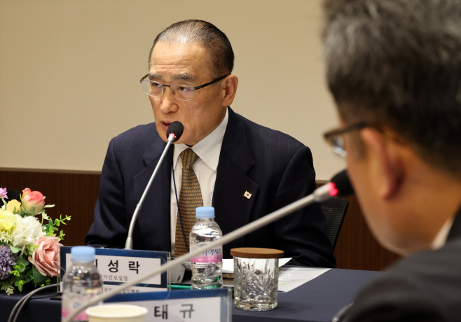 발언하는 위성락 국가안보실장<YONHAP NO-3619>
