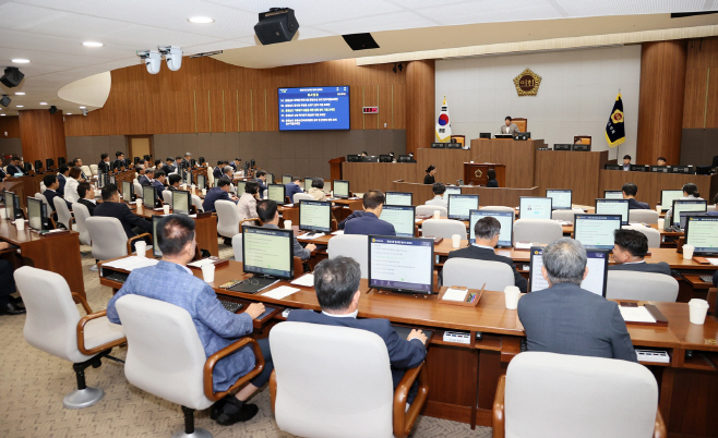 충남도의회 제361회 임시회 2회 추경 등 처리 후 폐회