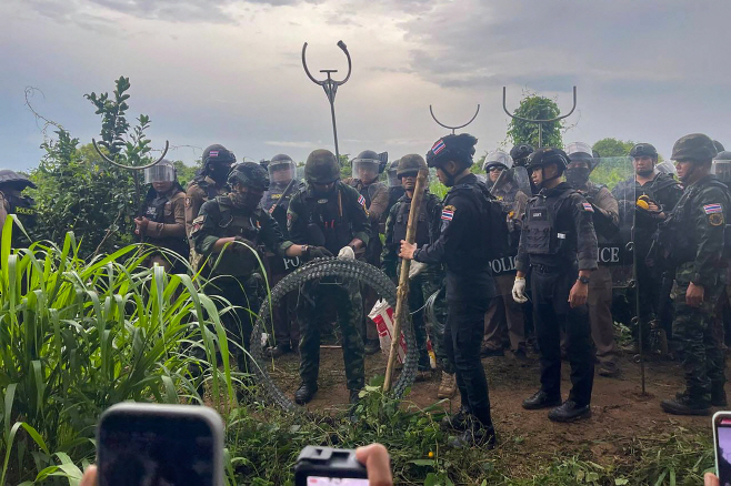 CAMBODIA-THAILAND-BORDER-CONFLICT <YONHAP NO-7610> (AFP)