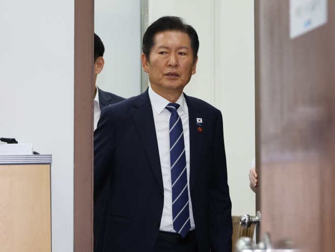 언론4단체 간담회 참석하는 정청래 대표<YONHAP NO-4572>
