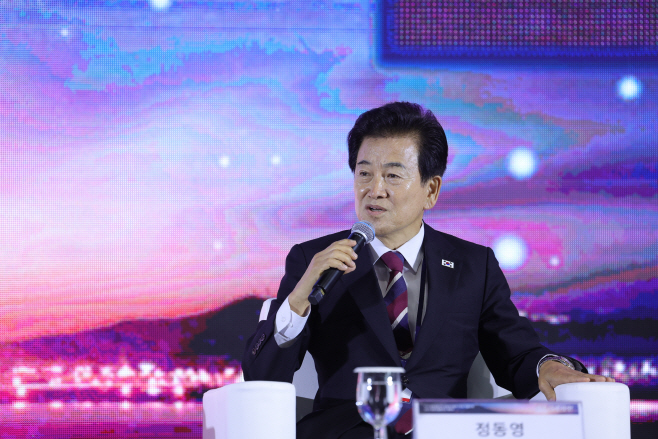 발언하는 정동영<YONHAP NO-3150>