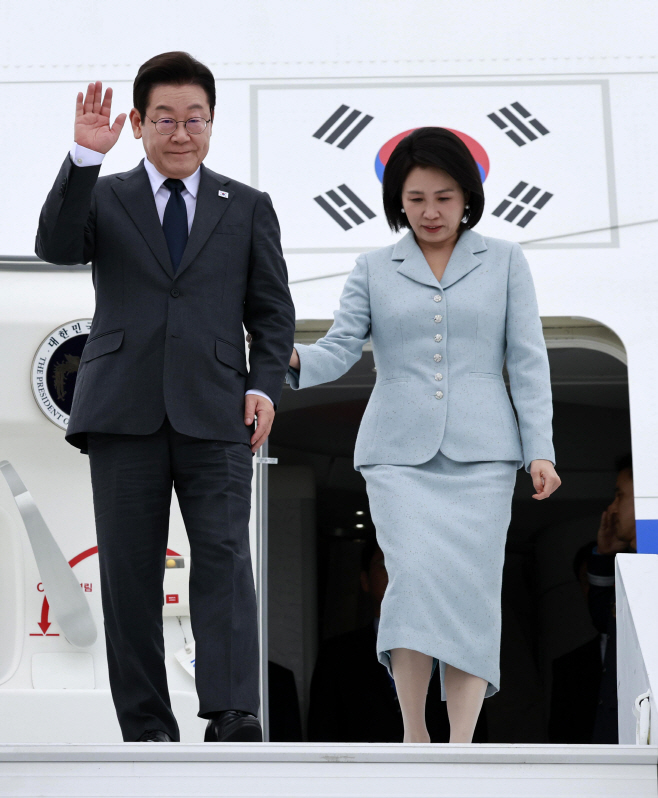 뉴욕 도착한 이재명 대통령