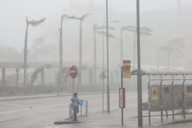 ASIA-WEATHER/HONGKONG