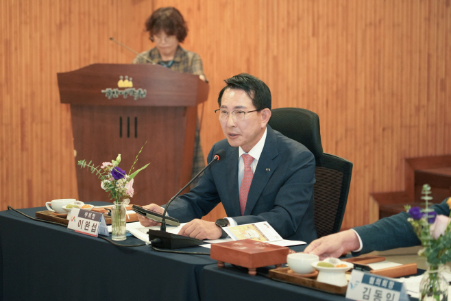 이완섭 서산시장 “소상공인 재난지원금 제도 개선해야한다”