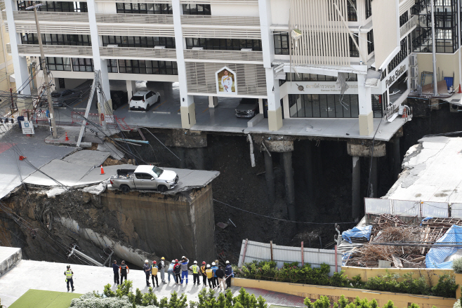 THAILAND ACCIDENT <YONHAP NO-4009> (EPA)