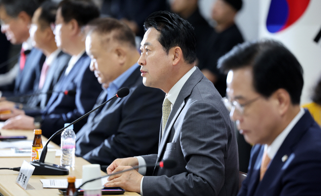 발언하는 장동혁 대표<YONHAP NO-2605>