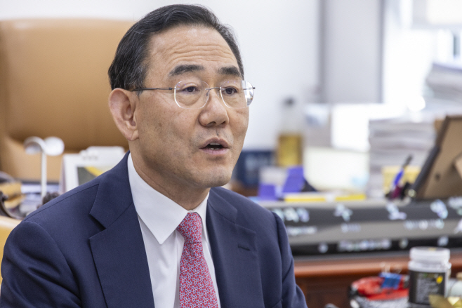 주호영 국회 부의장 기자 간담회<YONHAP NO-4036>