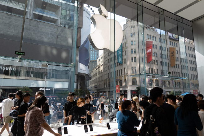 CHINA-US-TECHNOLOGY-APPLE