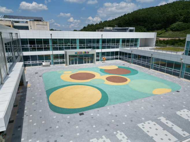 예산군, 어린이 놀이시설 ‘예산앤유행복센터’ 개관