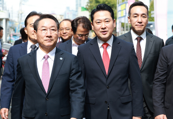 인천 찾은 장동혁 대표<YONHAP NO-4469>
