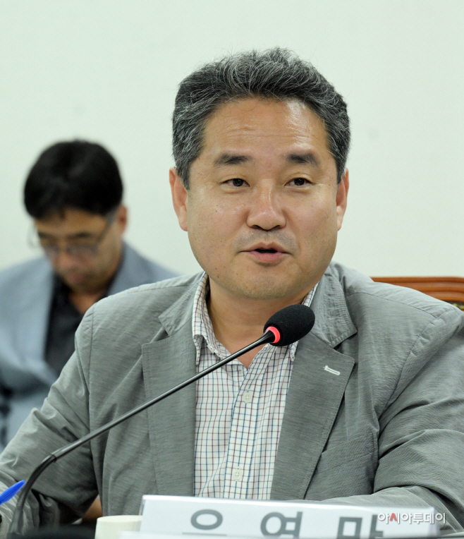 윤영만 한경국립대학교 교수