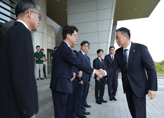 KakaoTalk_20251001_201205275_02