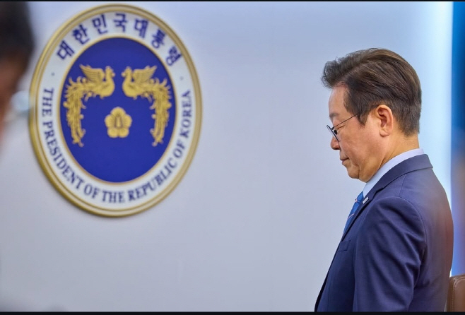 이재명 사색