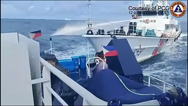 PHILIPPINES-CHINA-MARITIME <YONHAP NO-3418> (AFP)