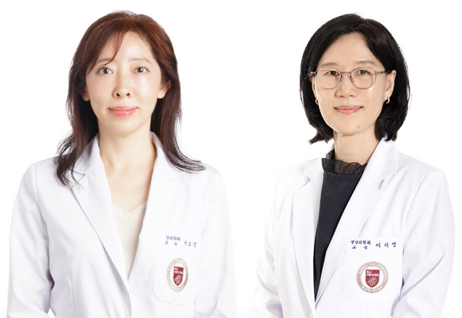 [사진자료] (왼쪽부터) 고려대안산병원 영상의학과 서보경 교수(책임저자), 이지영 교수(제1저자)