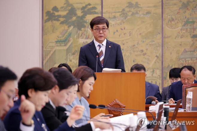최휘영 장관