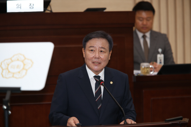 김충영
