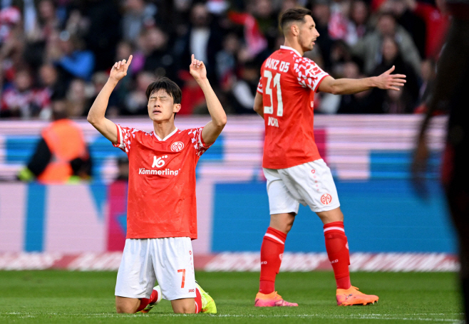 FBL-GER-BUNDESLIGA-MAINZ-LEVERKUSEN
