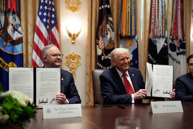 ANTHONY ALBANESE TRUMP