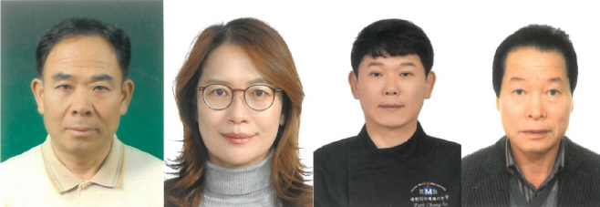 일자리경제과(왼쪽부터 천안양조장 대표 정산진씨 원조옥수사 대표 정영실씨 제과제빵분양 명인 박창호씨 이용분야 명인 김용기씨)
