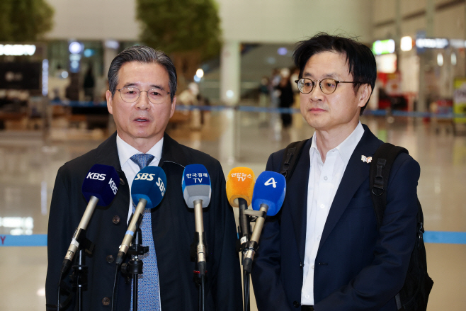 김용범·김정관, 관세협상 마치고 귀국