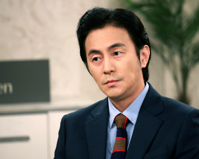 김현균