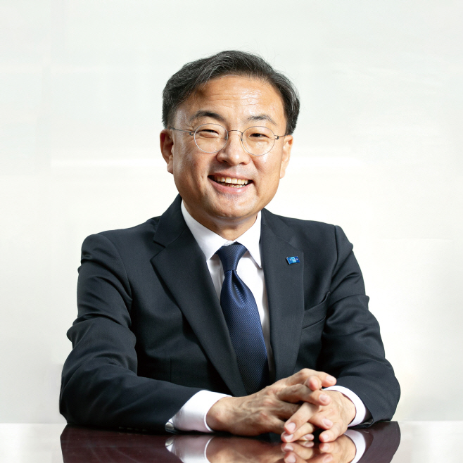 신장식의원_프로필_사진