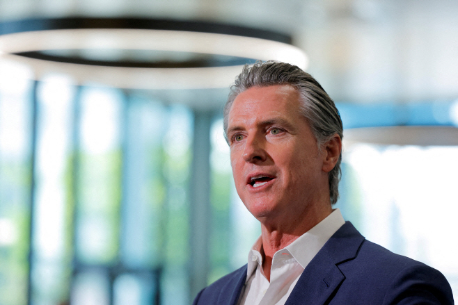 USA-NEWSOM/PRESIDENT <YONHAP NO-0091> (REUTERS)