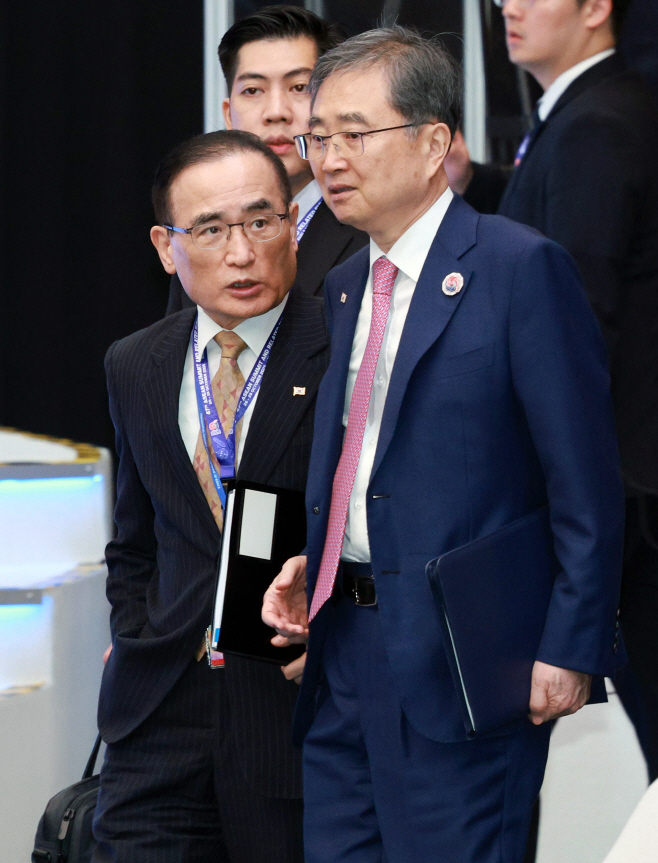 한-아세안 정상회의, 조현 장관과 위성락 안보실장<YONHAP NO-3142>