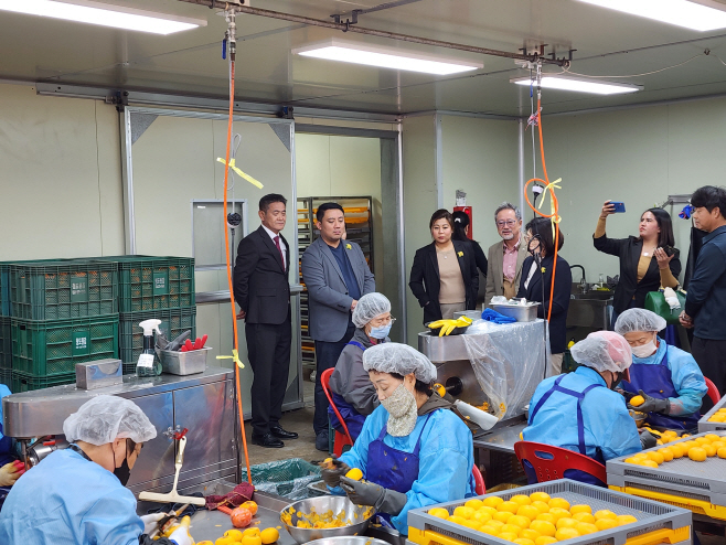 필리핀 카빈티시 대표단 청도군 방문사진2