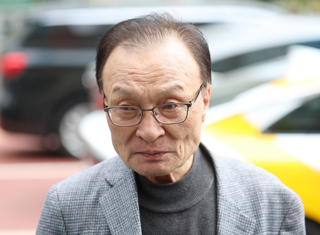 이재명 대통령, 민주평통 수석부의장에 이해찬 ...<YONHAP NO-4722>