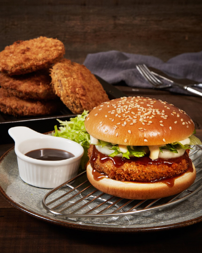 0008569312_001_20251029081425629