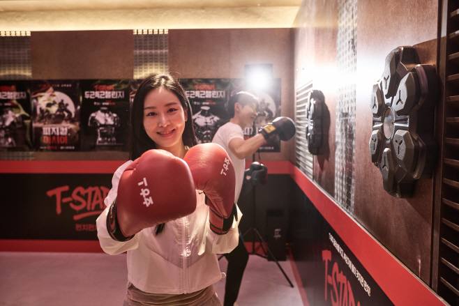 [사진1] SKT, 넷플릭스 ‘피지컬 아시아’와 협업... T팩토리 성수 체험형 전시 개최