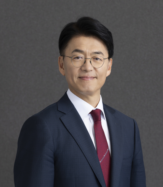 사진2_SK AX 김완종 사장