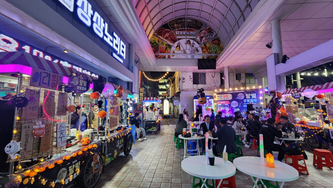 1_익산시 지원 속 성장한_청년몰_이제는 자립 도전(상상포차)