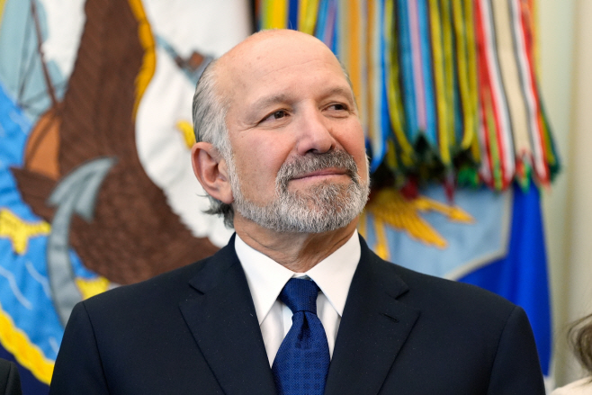 Trump <YONHAP NO-1009> (AP)