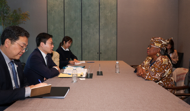 (25.10.30)WTO 사무총장 면담02