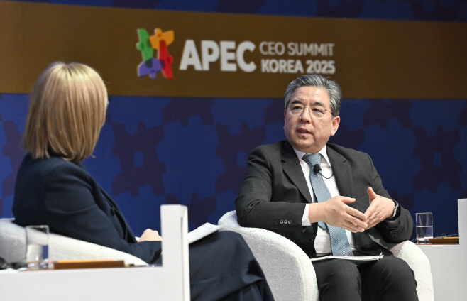 (사진4) 현대차그룹, ‘APEC CEO 서밋 2025’에서 수소 경제 확산 위한 글로벌 협력 비전 제시