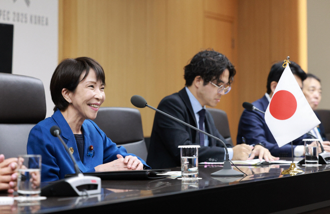 한일 정상회담, 발언하는 다카이치 총리